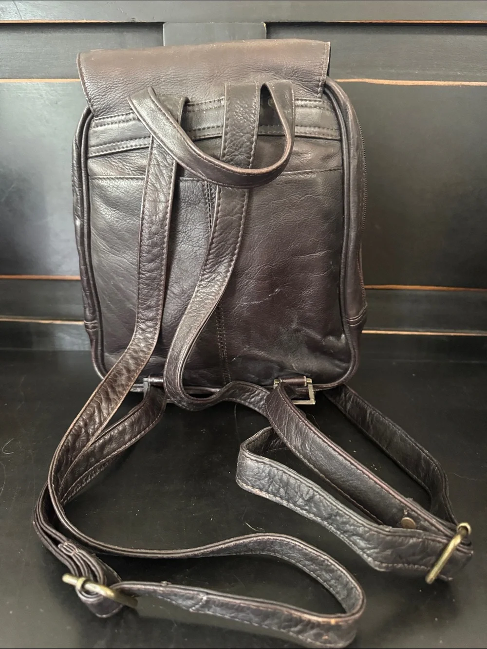 Brown Leather Backpack - Classic Carry